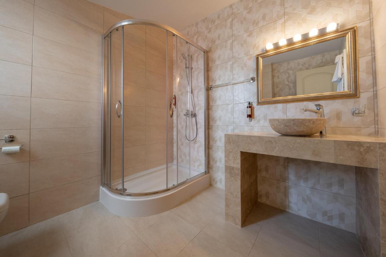 Hotel Casa Fiori Bucharest Luaran gambar